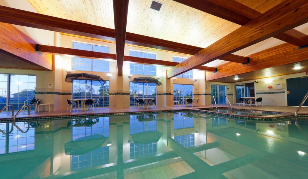 Country Inn & Suites By Radisson, Milwaukee Airport, Wi Exterior foto